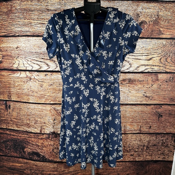 Floral Blue Wrap Dress - Picture 2 of 11